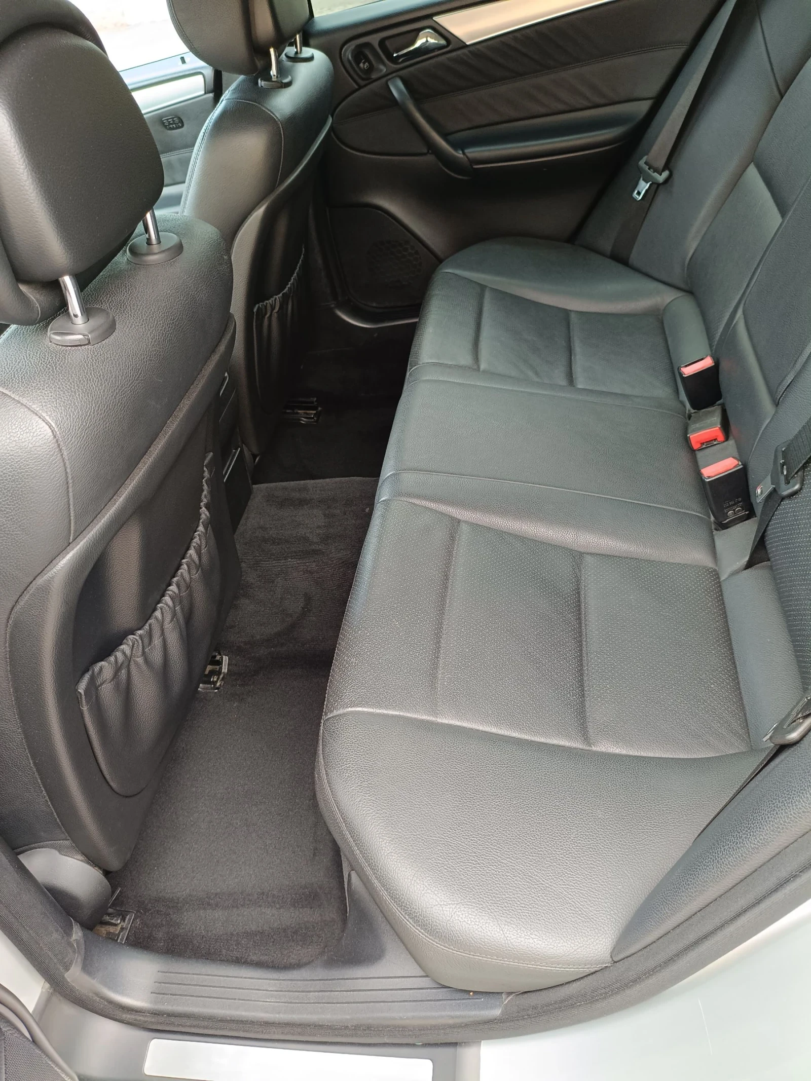 Mercedes-Benz C 200 SPORT Edition, снимка 9 - Автомобили и джипове - 54823113