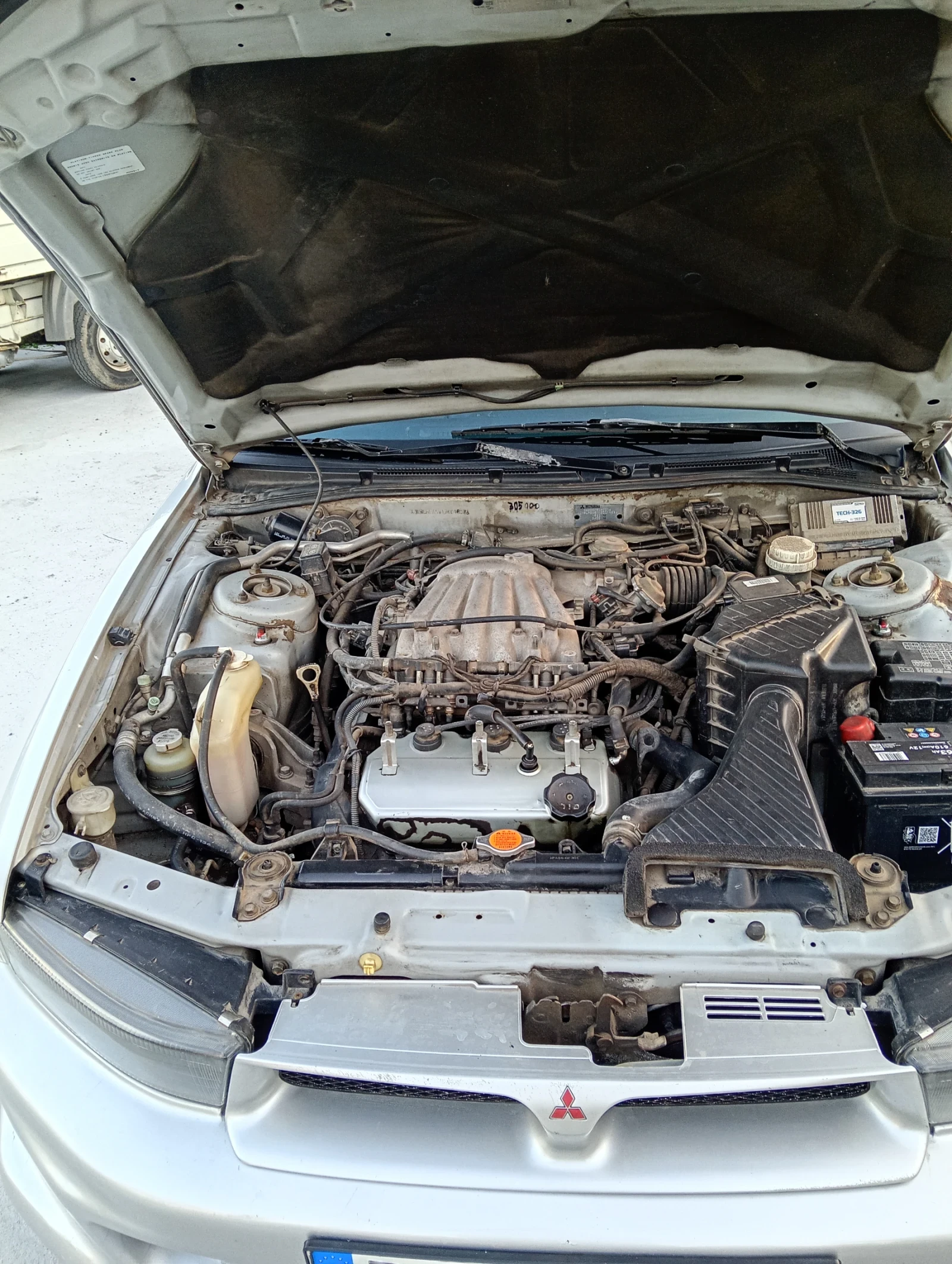 Mitsubishi Galant 2.5v6