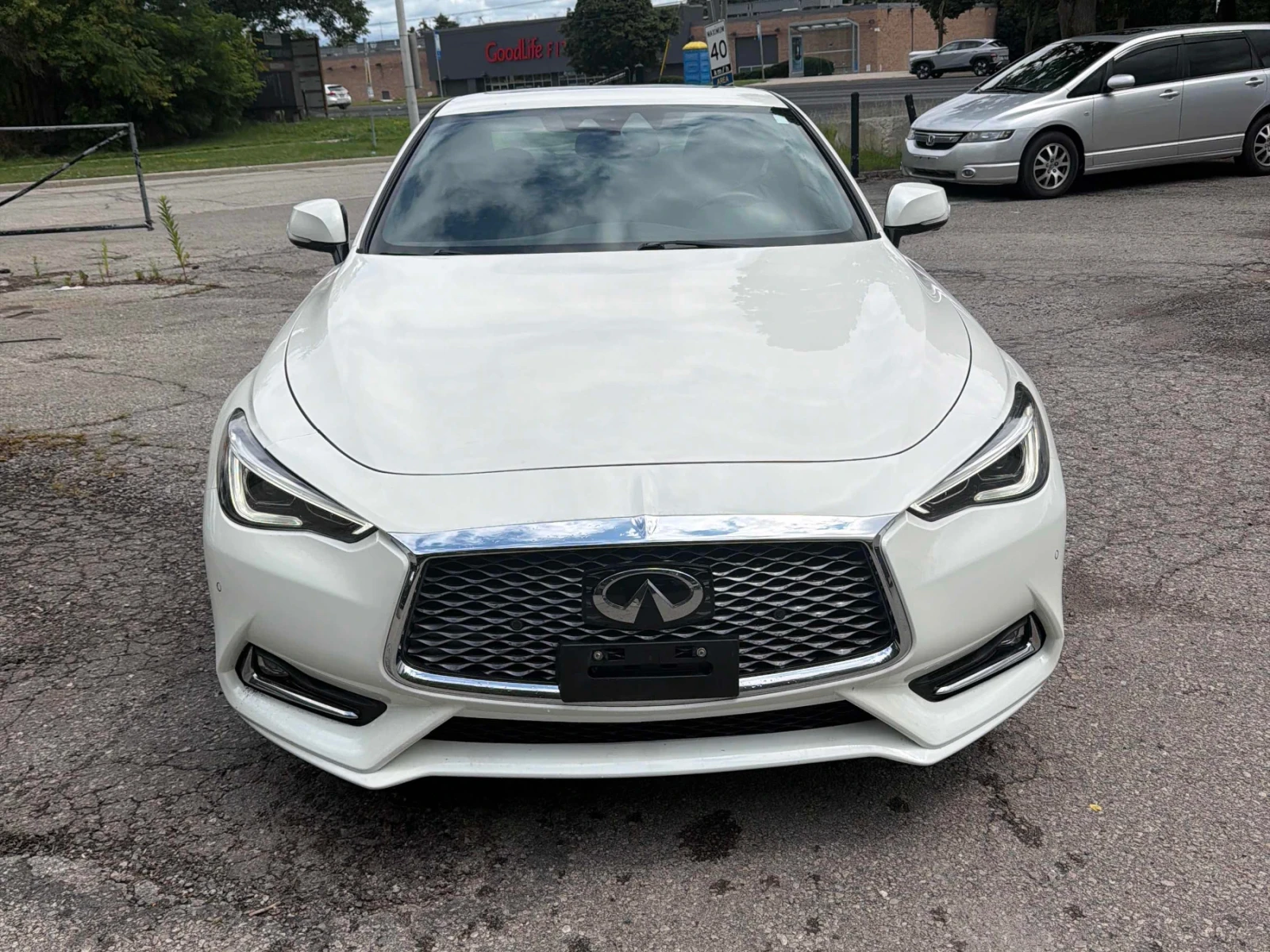 Infiniti Q60 RED SPORT 400 / KEYLESS / SHIBIDAH/ CARFAX , снимка 2 - Автомобили и джипове - 55397732