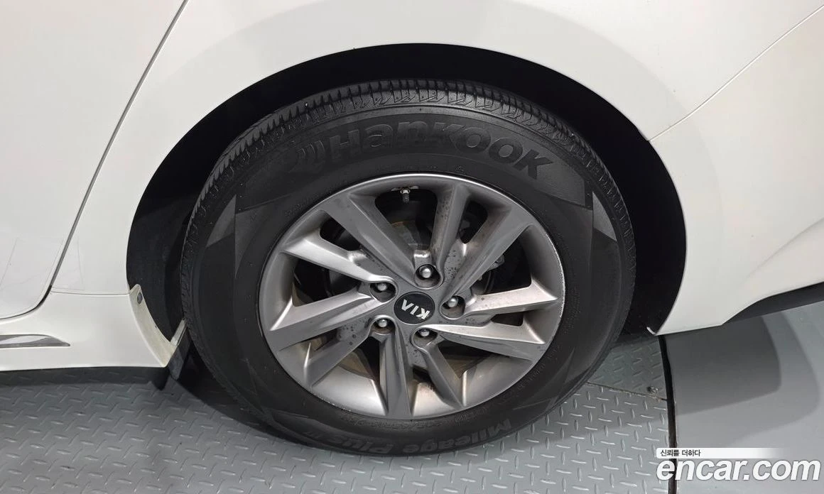 Kia K5 2.0 LPI Rental Car Luxury, снимка 7 - Автомобили и джипове - 55669065