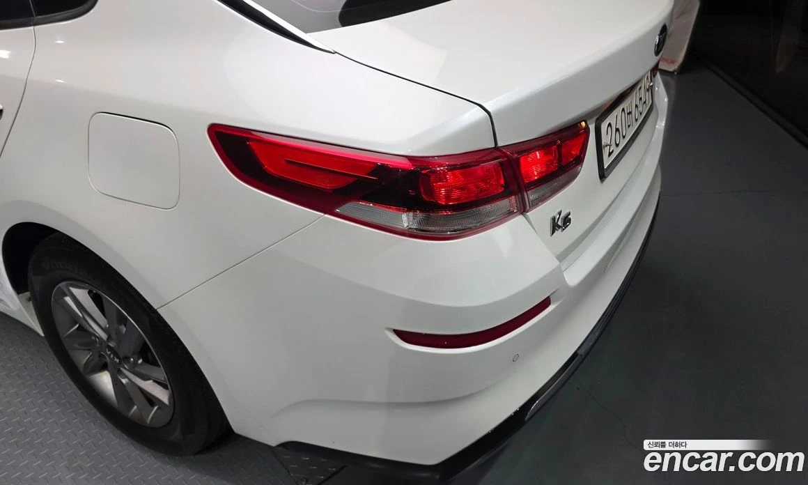 Kia K5 2.0 LPI Rental Car Luxury, снимка 9 - Автомобили и джипове - 55669065