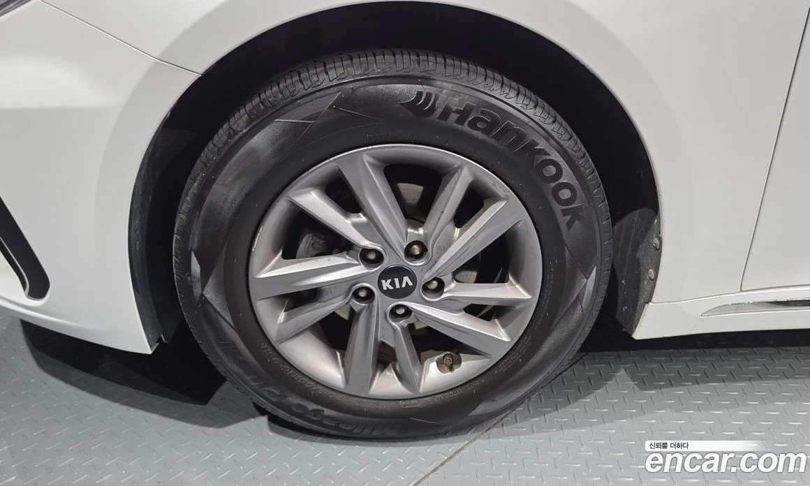 Kia K5 2.0 LPI Rental Car Luxury, снимка 5 - Автомобили и джипове - 55669065