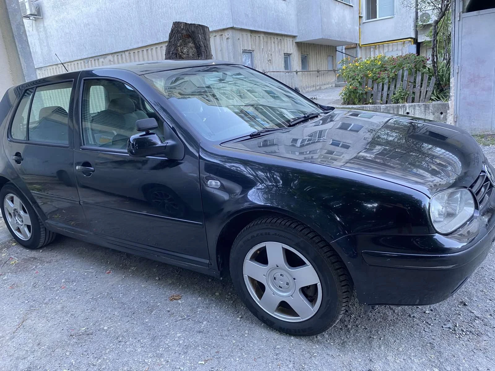 VW Golf 1, 9 TDI, снимка 2 - Автомобили и джипове - 55964112