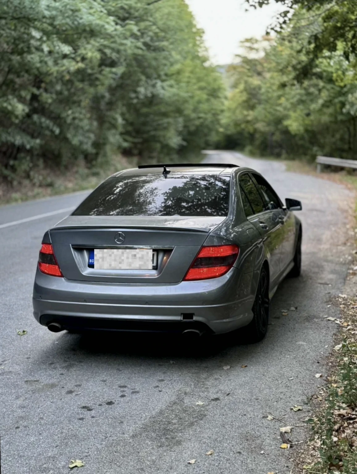 Mercedes-Benz C 220 * AMG* PANORAMA* СМЕНЕНИ ВЕРИГИ* , снимка 2 - Автомобили и джипове - 55971825