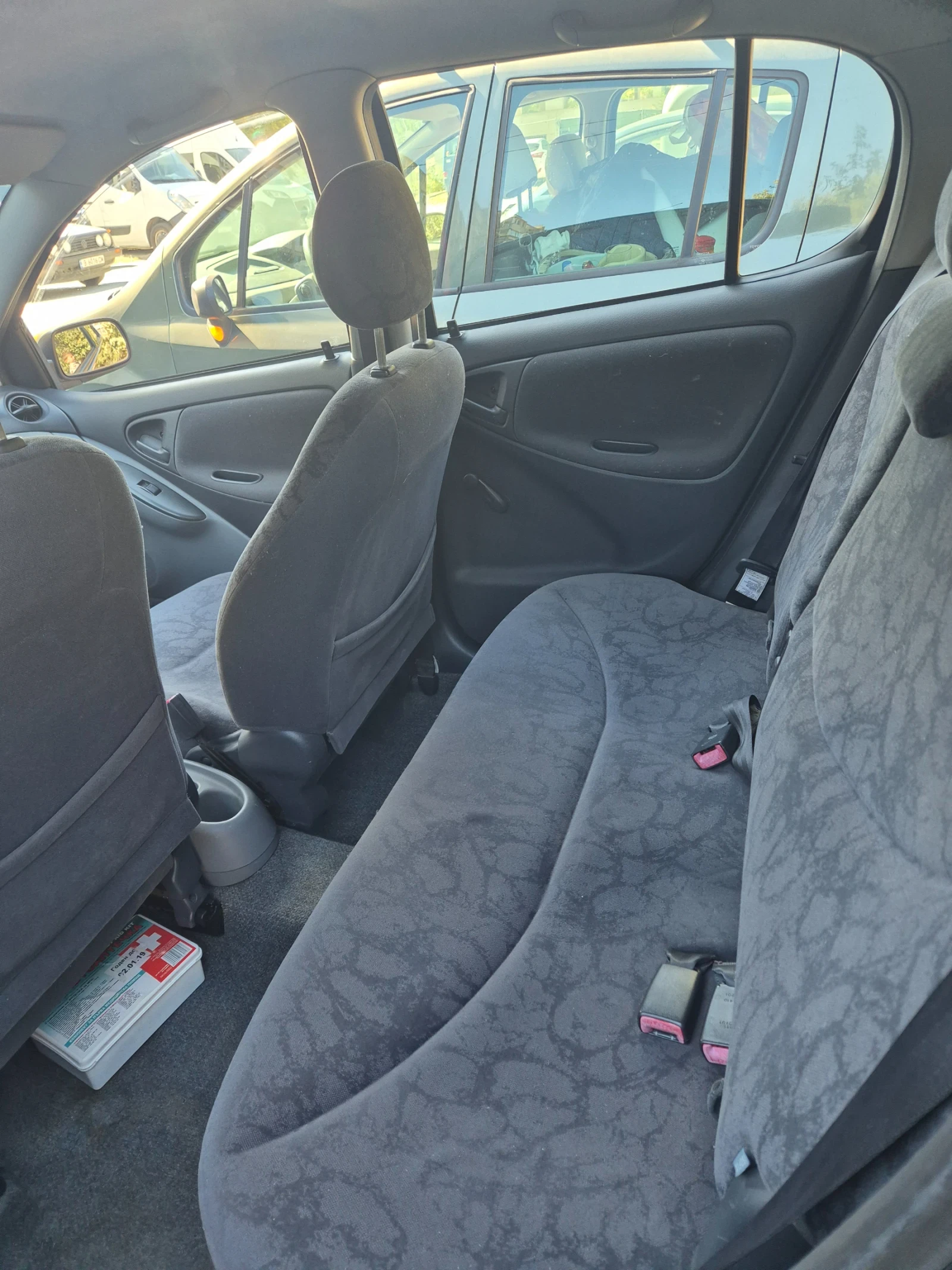 Toyota Yaris, снимка 6 - Автомобили и джипове - 56350818