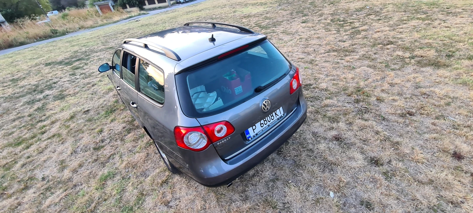 VW Passat 1.6, снимка 13 - Автомобили и джипове - 56574931