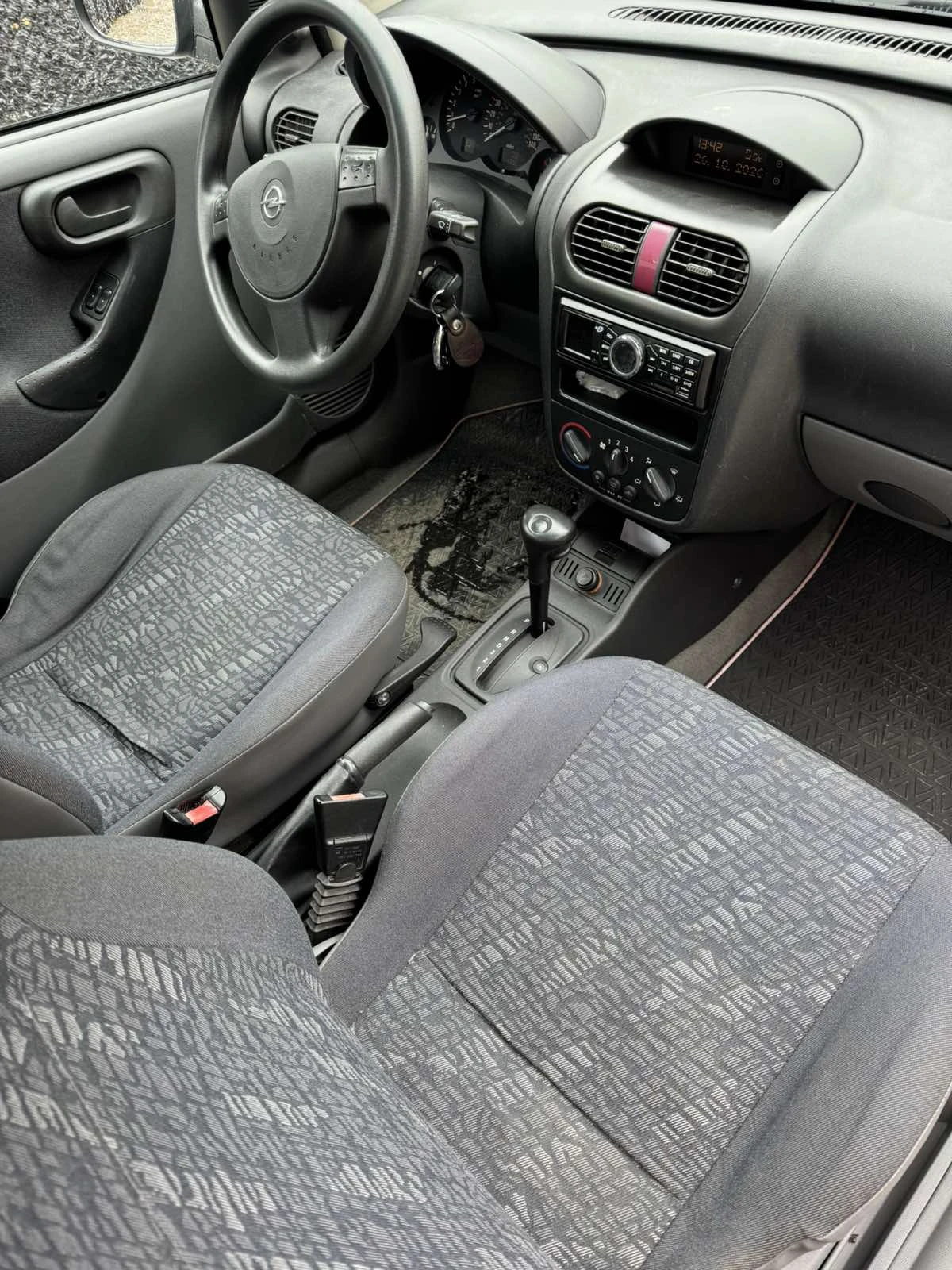 Opel Corsa, снимка 7 - Автомобили и джипове - 56657464