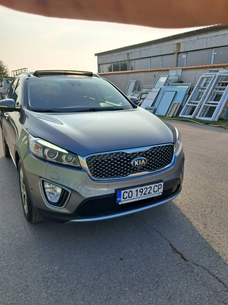 Kia Sorento 2.2CRDI, снимка 2 - Автомобили и джипове - 47793252