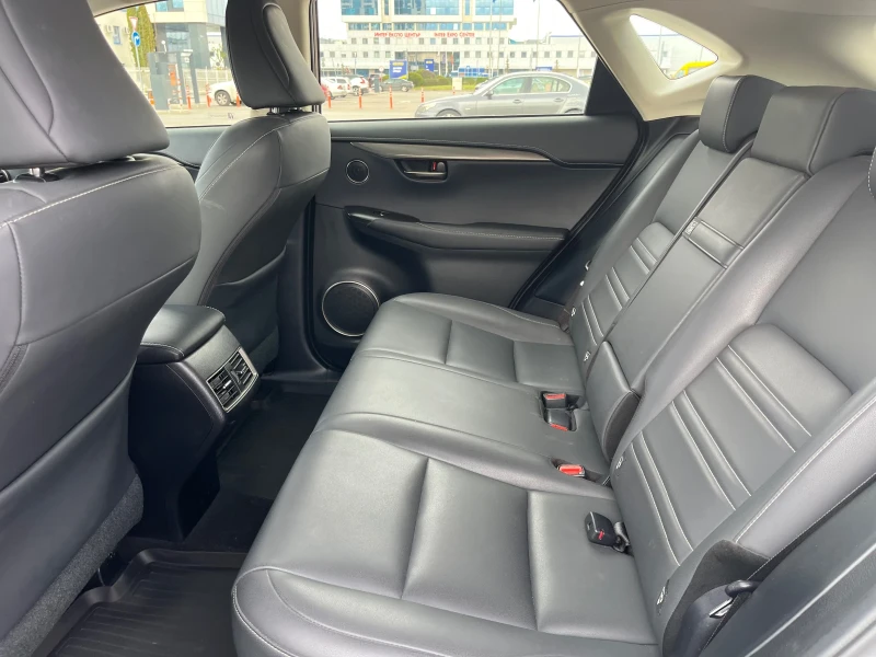 Lexus NX 300h Premium E-Four, снимка 12 - Автомобили и джипове - 49920236