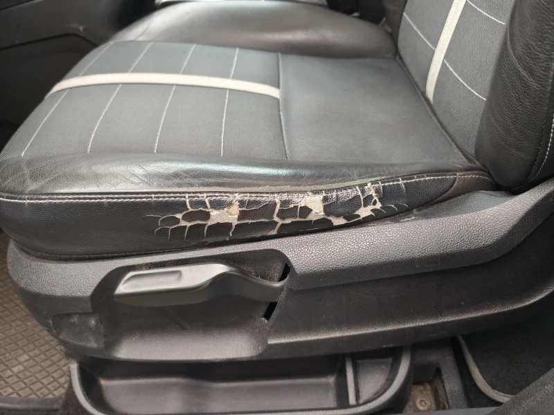 Ford Kuga 2.5 Turbo, снимка 15 - Автомобили и джипове - 50569914