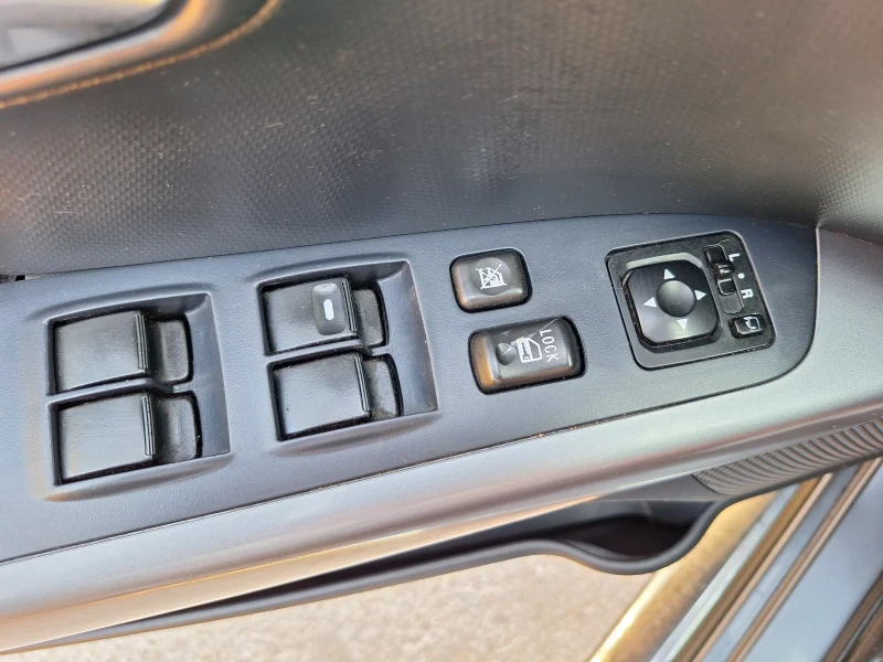 Citroen C-Crosser 2.2HDI/6+ 1м/Navigation/Кожа/Италия!, снимка 15 - Автомобили и джипове - 52801833