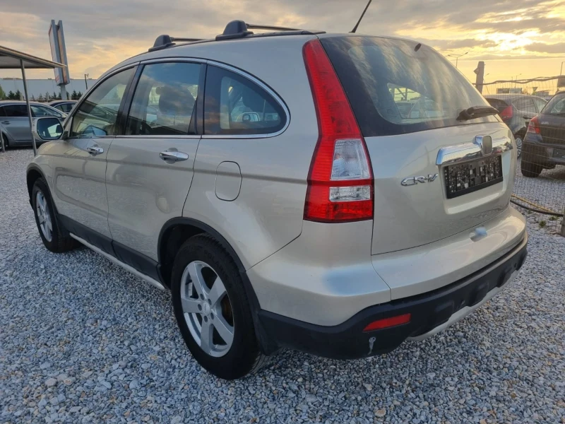 Honda Cr-v 2.2CDTi Navi, снимка 4 - Автомобили и джипове - 51775647