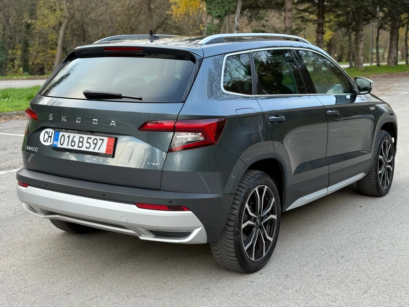 Skoda Karoq 4Х4* SCOUT* DSG* 190К.С* DIST* CAM* FULL, снимка 4 - Автомобили и джипове - 52392990