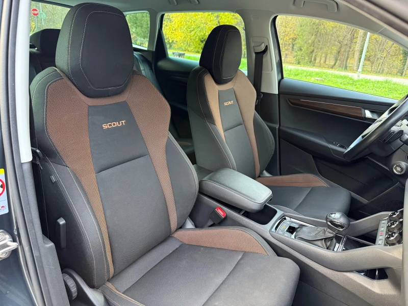 Skoda Karoq 4Х4* SCOUT* DSG* 190К.С* DIST* CAM* FULL, снимка 10 - Автомобили и джипове - 52392990