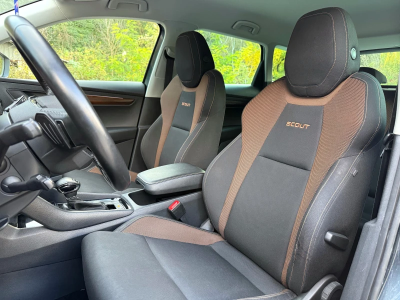 Skoda Karoq 4Х4* SCOUT* DSG* 190К.С* DIST* CAM* FULL, снимка 9 - Автомобили и джипове - 52392990