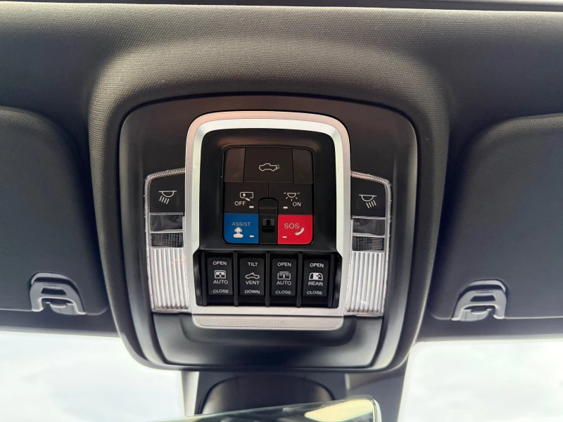 Dodge RAM 1500 REBEL Lunar Edition   2023, снимка 13 - Автомобили и джипове - 52990782