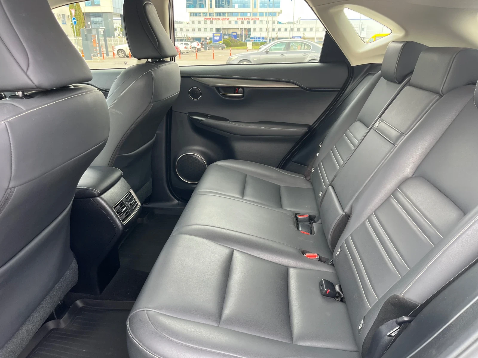 Lexus NX 300h Premium E-Four | Mobile.bg   12