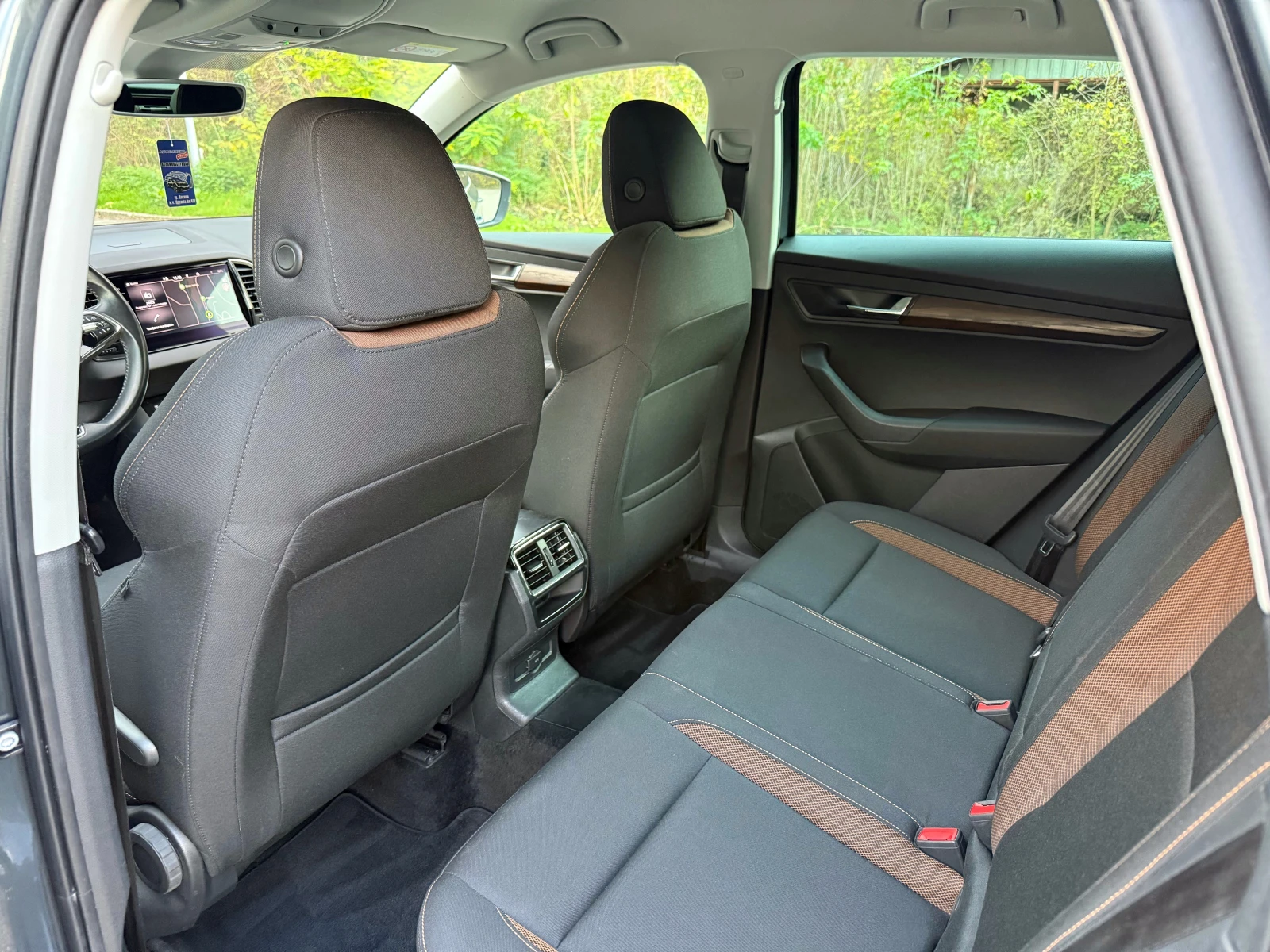 Skoda Karoq 44* SCOUT* DSG* 190.* DIST* CAM* FULL | Mobile.bg   12