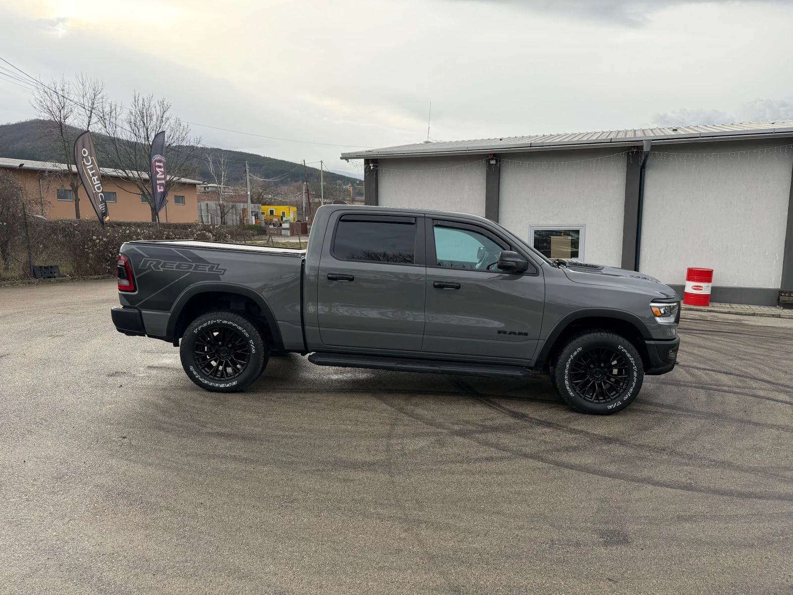 Dodge RAM 1500 REBEL Lunar Edition   2023 | Mobile.bg � ����������� 3