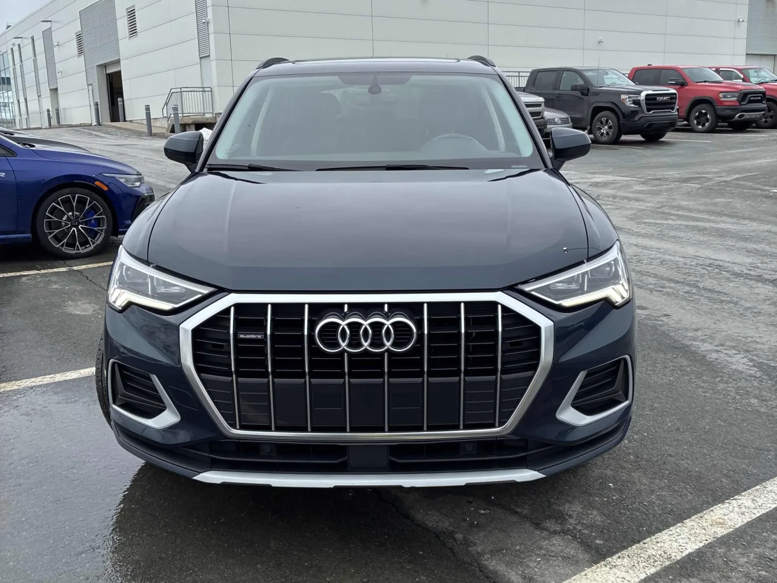 Audi Q3 QUATTRO* KOMFORT* KEYLESS АвтоКредит(ЦЕНА ДО БГ) - изображение 2