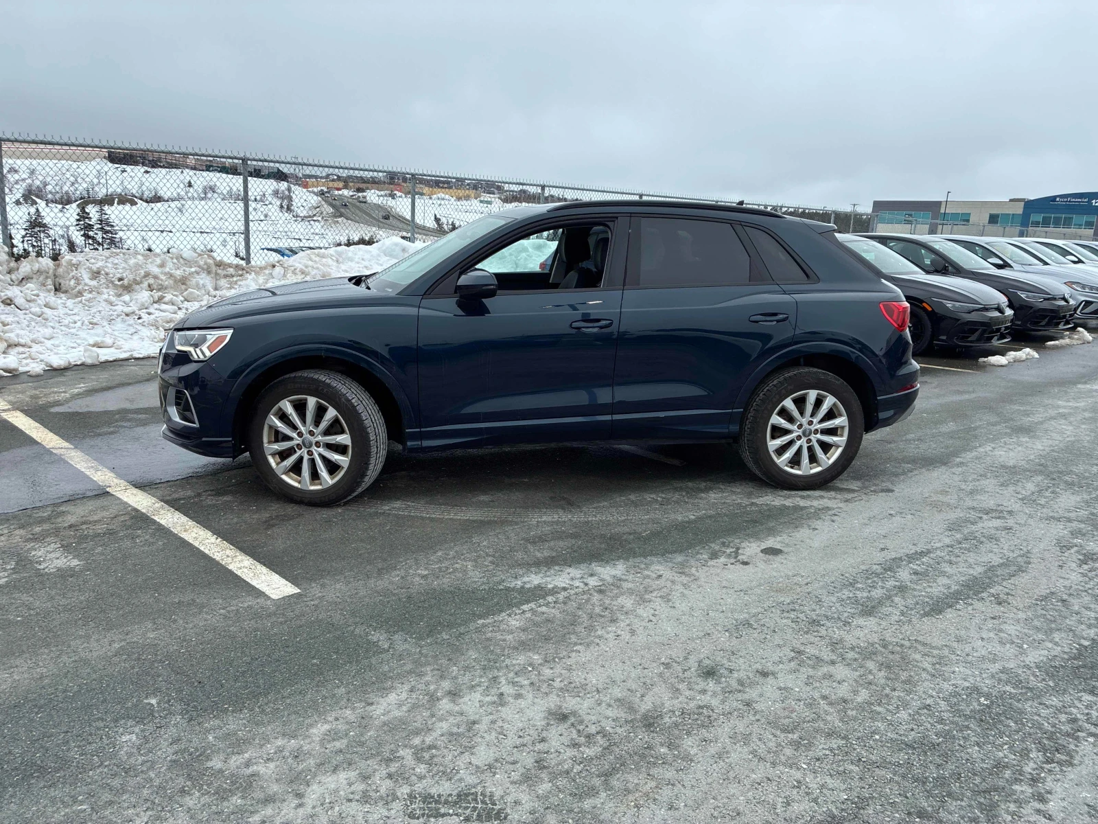 Audi Q3 QUATTRO* KOMFORT* KEYLESS АвтоКредит(ЦЕНА ДО БГ) - изображение 5