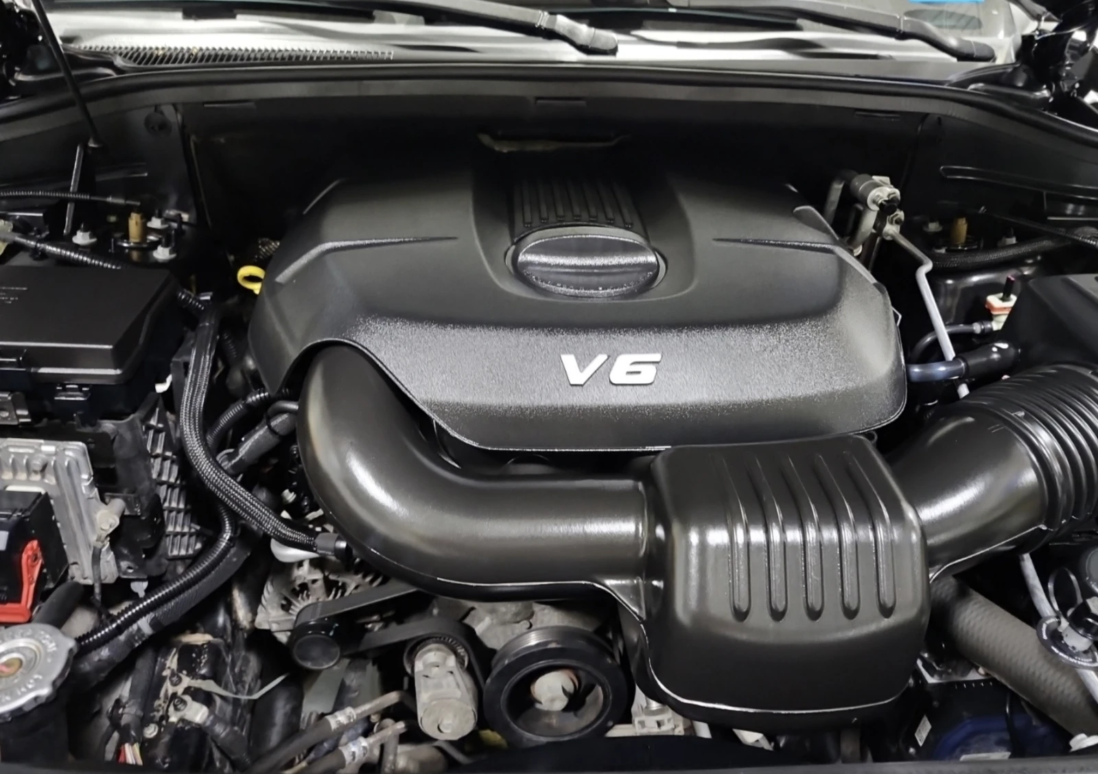 Jeep Grand cherokee OVERLAND* 4X4* КОжа* Подгрев* Памет* Keyless, снимка 15 - Автомобили и джипове - 53966855