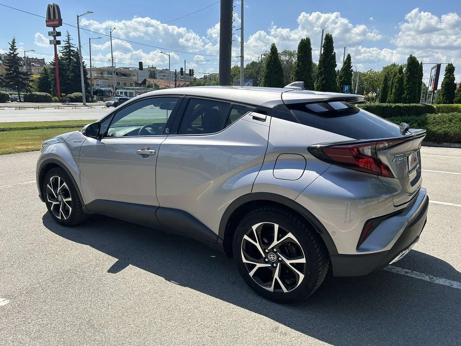 Toyota C-HR, снимка 8 - Автомобили и джипове - 54225801