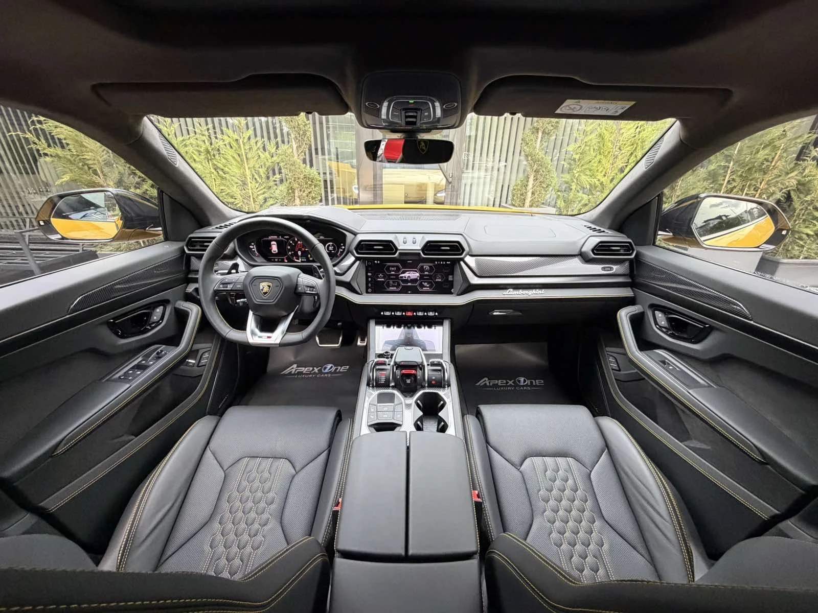 Lamborghini Urus SE, снимка 14 - Автомобили и джипове - 54368759