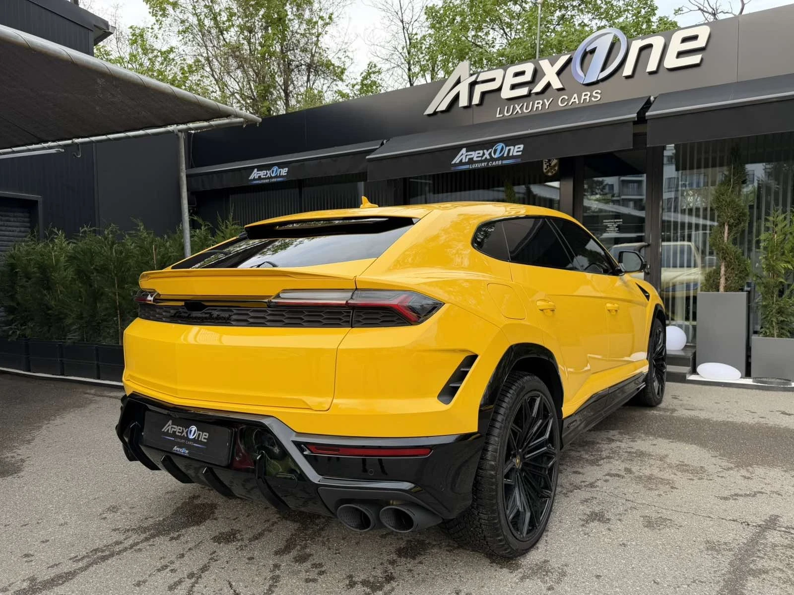 Lamborghini Urus SE, снимка 6 - Автомобили и джипове - 54368759