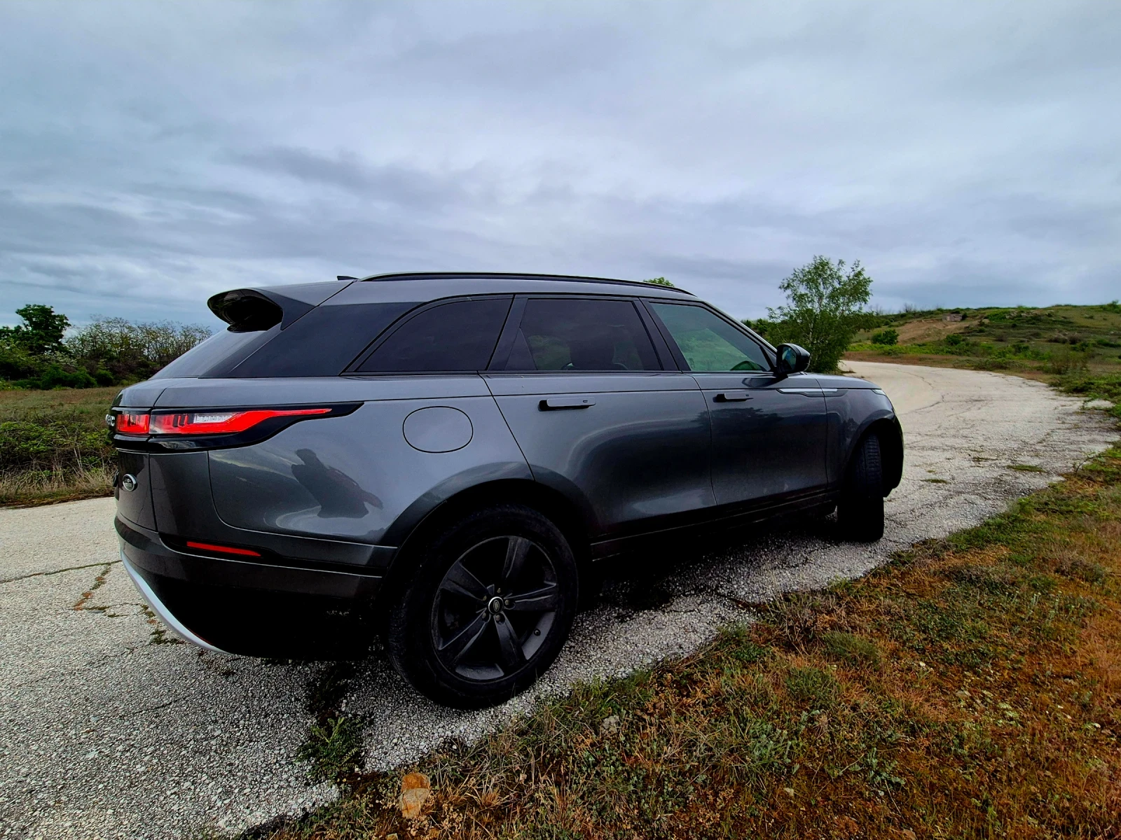 Land Rover Range Rover Velar DE 240 SE, снимка 5 - Автомобили и джипове - 54378095