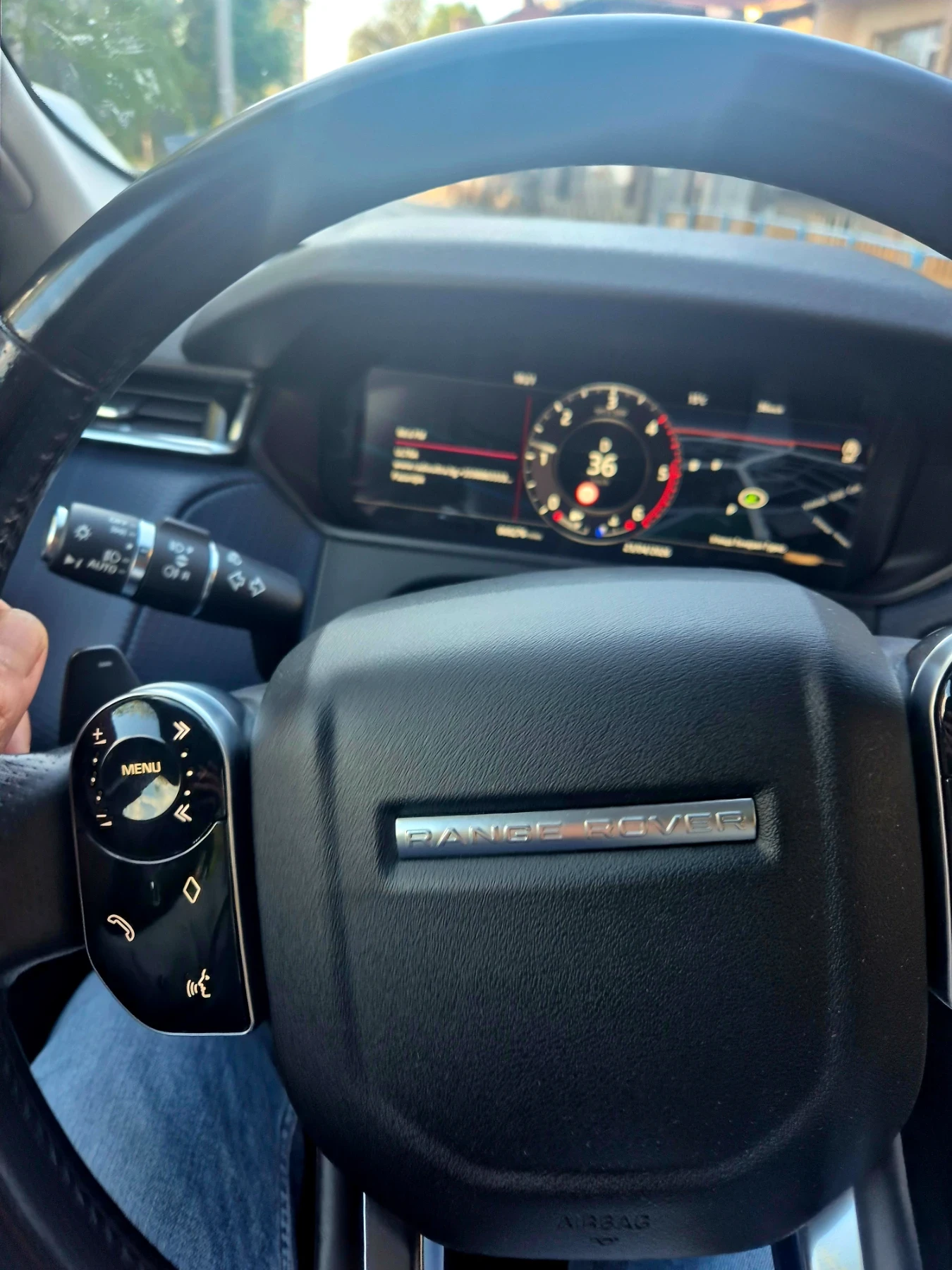 Land Rover Range Rover Velar DE 240 SE, снимка 7 - Автомобили и джипове - 54378095