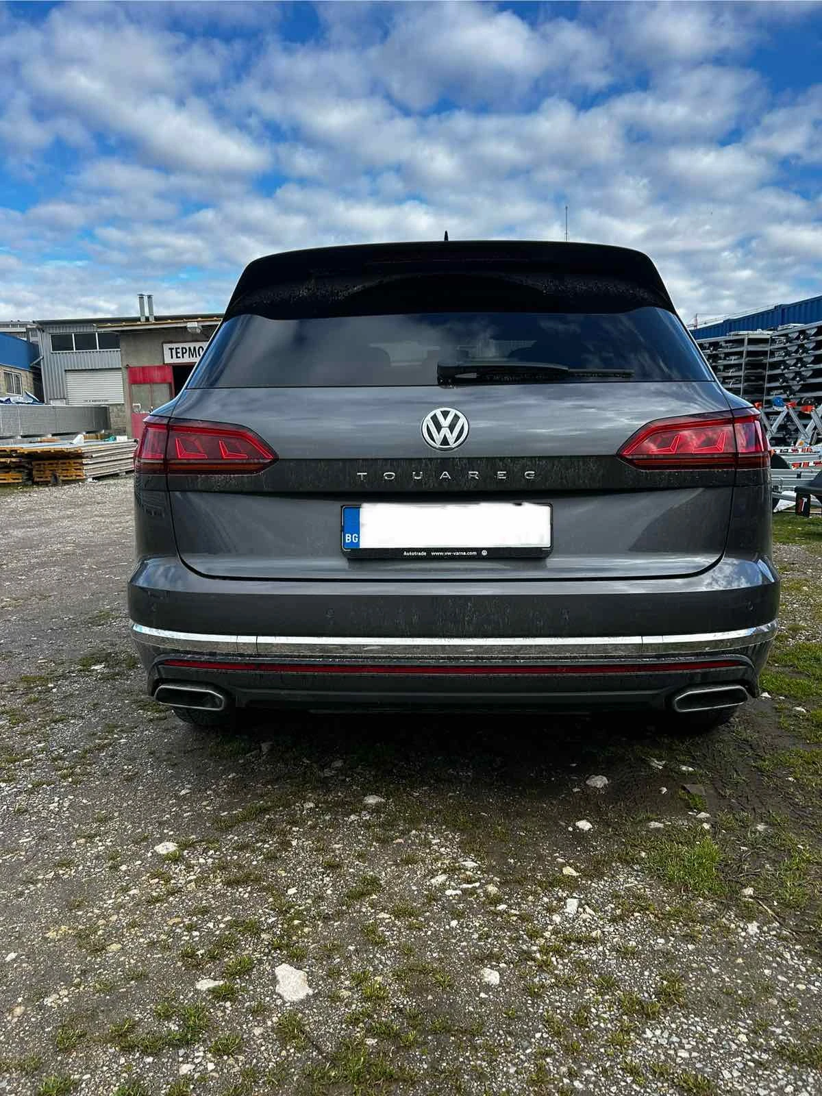 VW Touareg, снимка 3 - Автомобили и джипове - 55408544