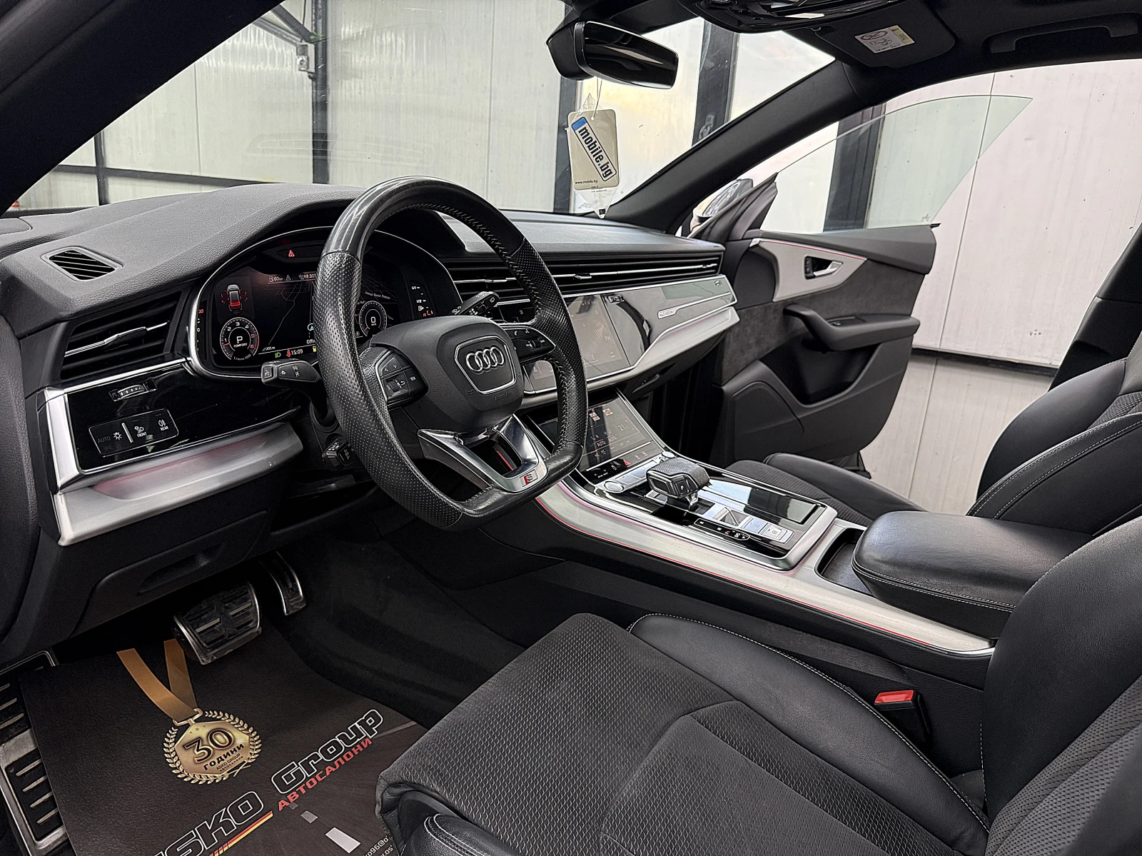 Audi Q8 3xS-line/PANORAMA/3D-KAMERA/KeylessGo/ЛИЗИНГ, снимка 14 - Автомобили и джипове - 54971242