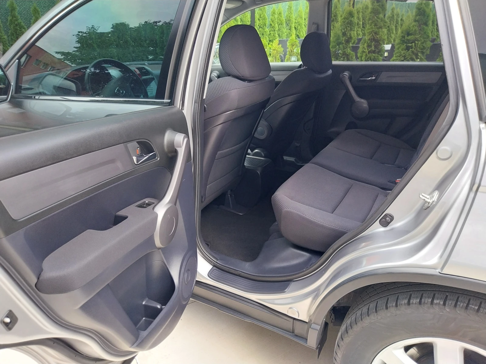 Honda Cr-v 2.2 i-CTDI* NAVI* 4X4* ТЕГЛИЧ * НОВА, снимка 10 - Автомобили и джипове - 55038702