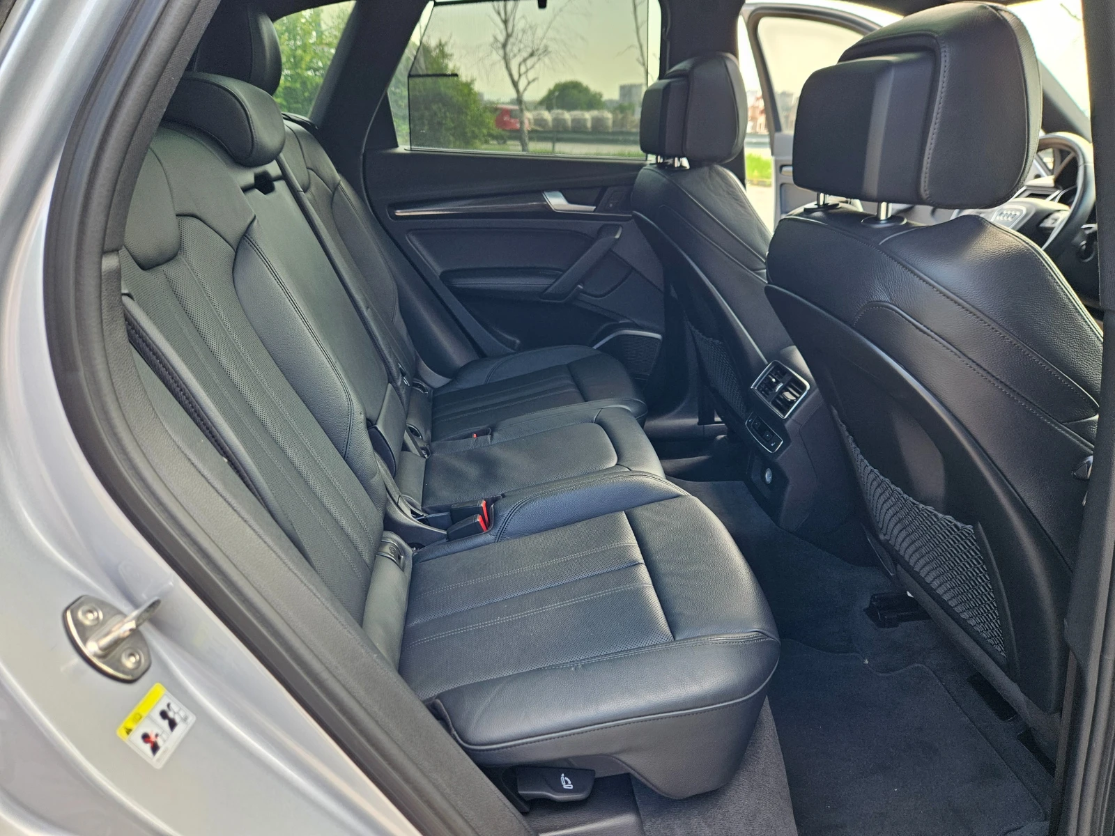 Audi SQ5, снимка 11 - Автомобили и джипове - 55068565