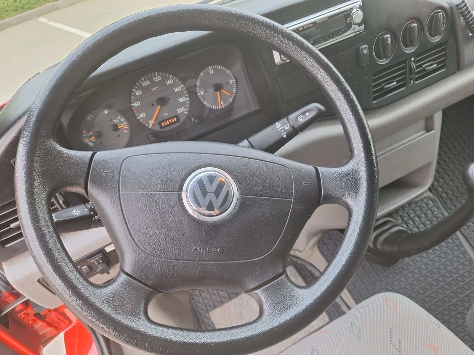 VW Lt 2.5 TDI 56000км Отлично състояние  - изображение 10
