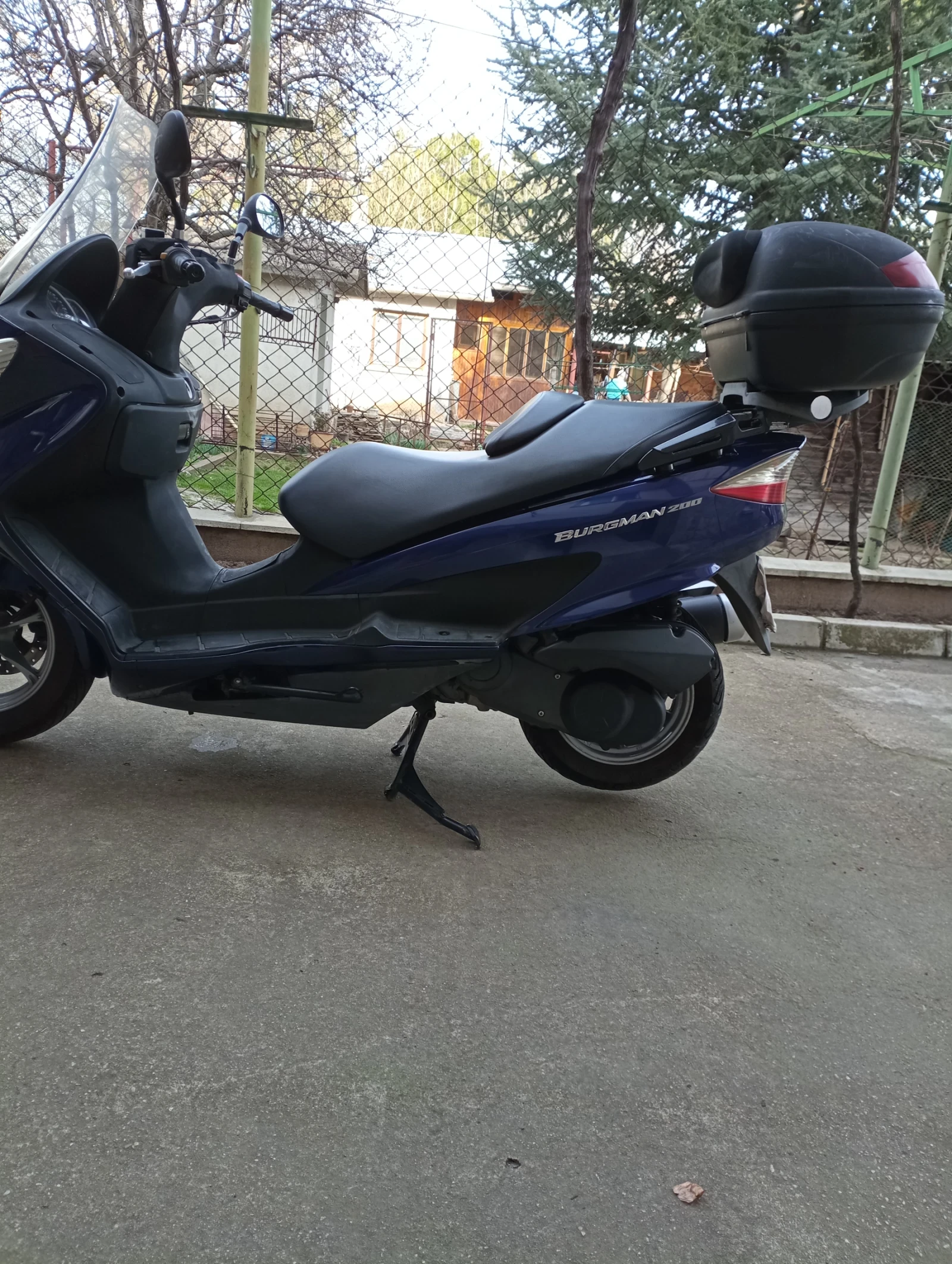 Suzuki Burgman 200I - изображение 10