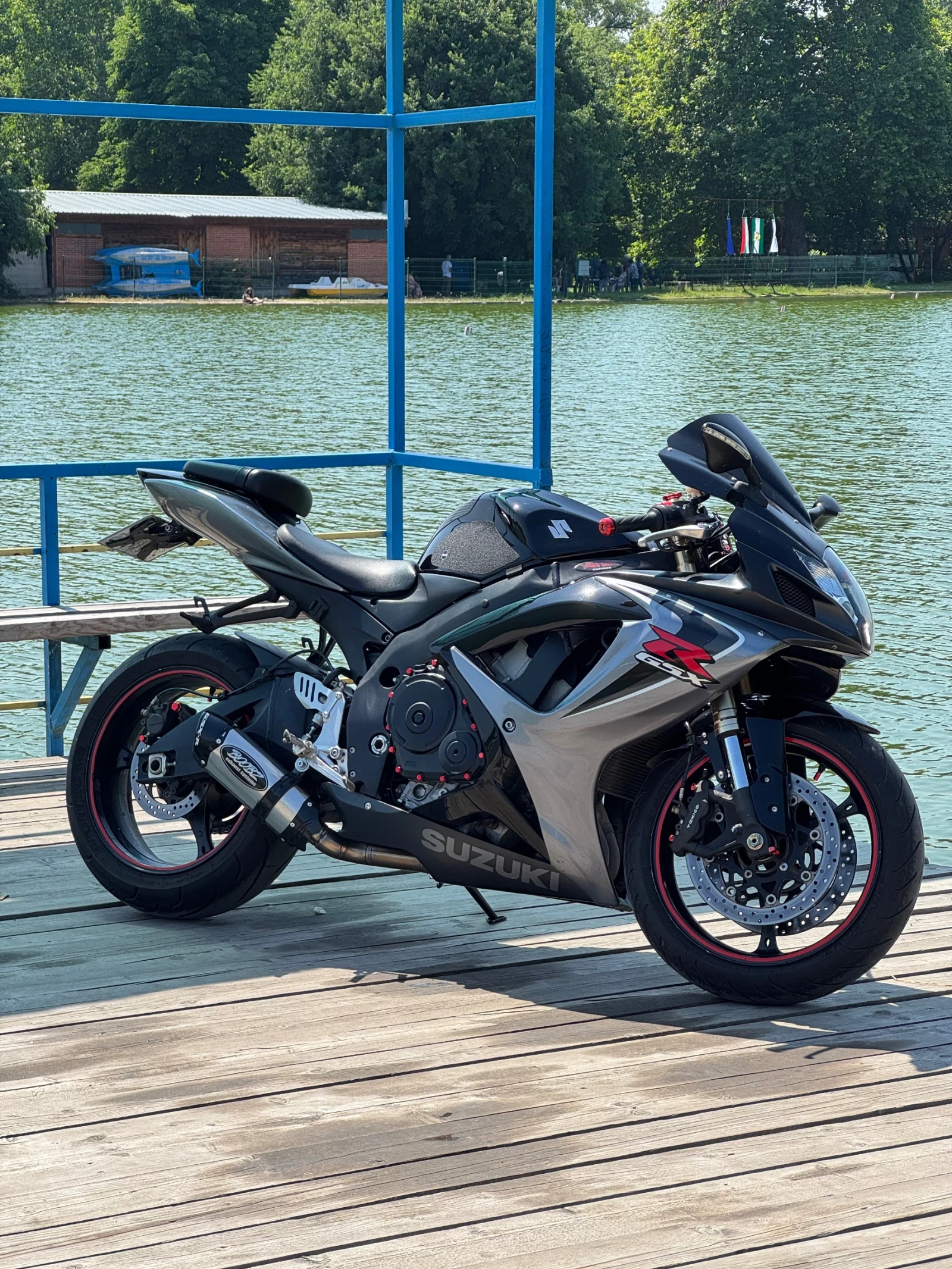 Suzuki Gsxr 600 a2 - изображение 2