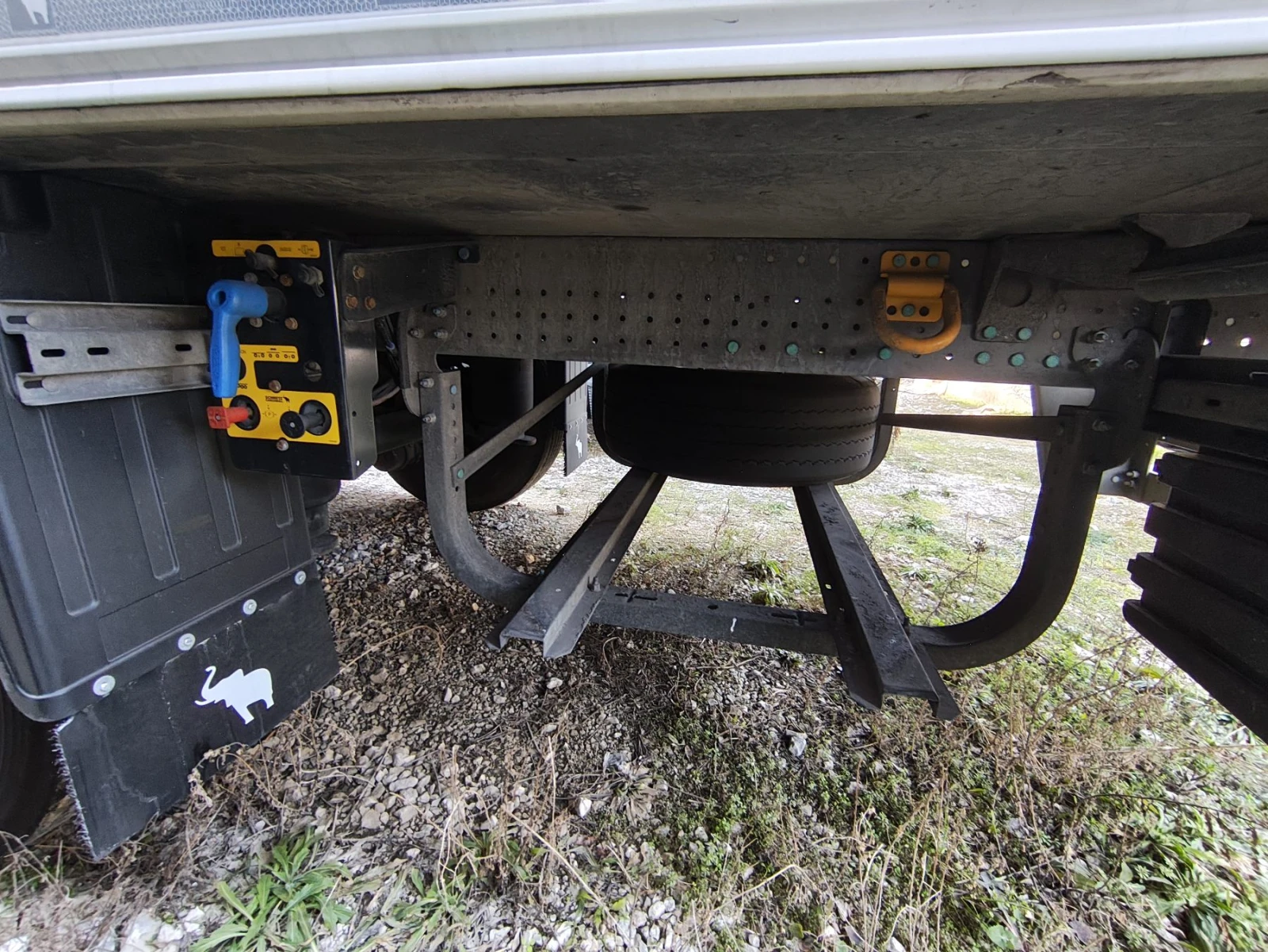 Полуремарке Schmitz SCB* S3B, снимка 5 - Ремаркета - 53708478