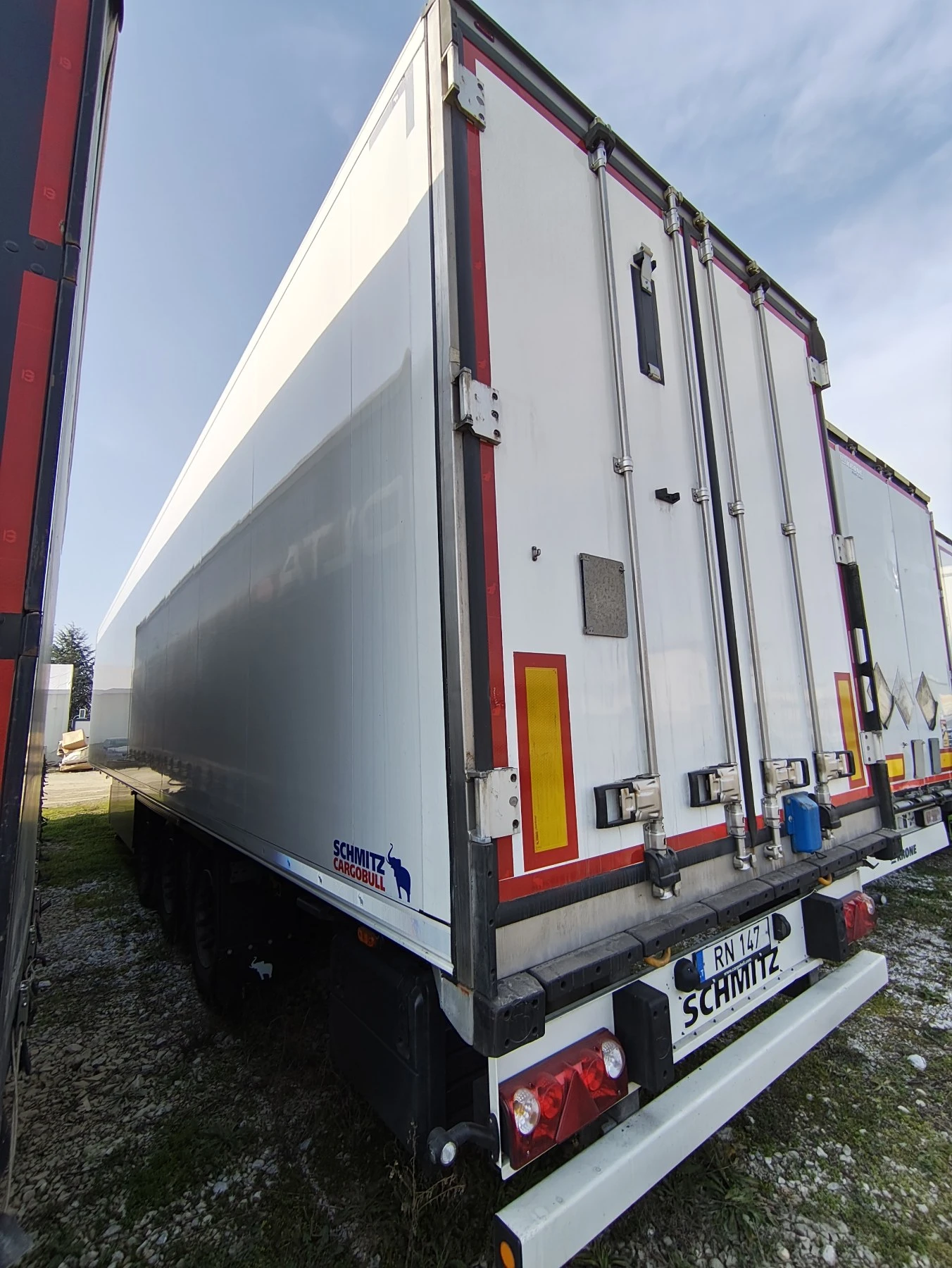 Полуремарке Schmitz SCB* S3B, снимка 7 - Ремаркета - 53708478