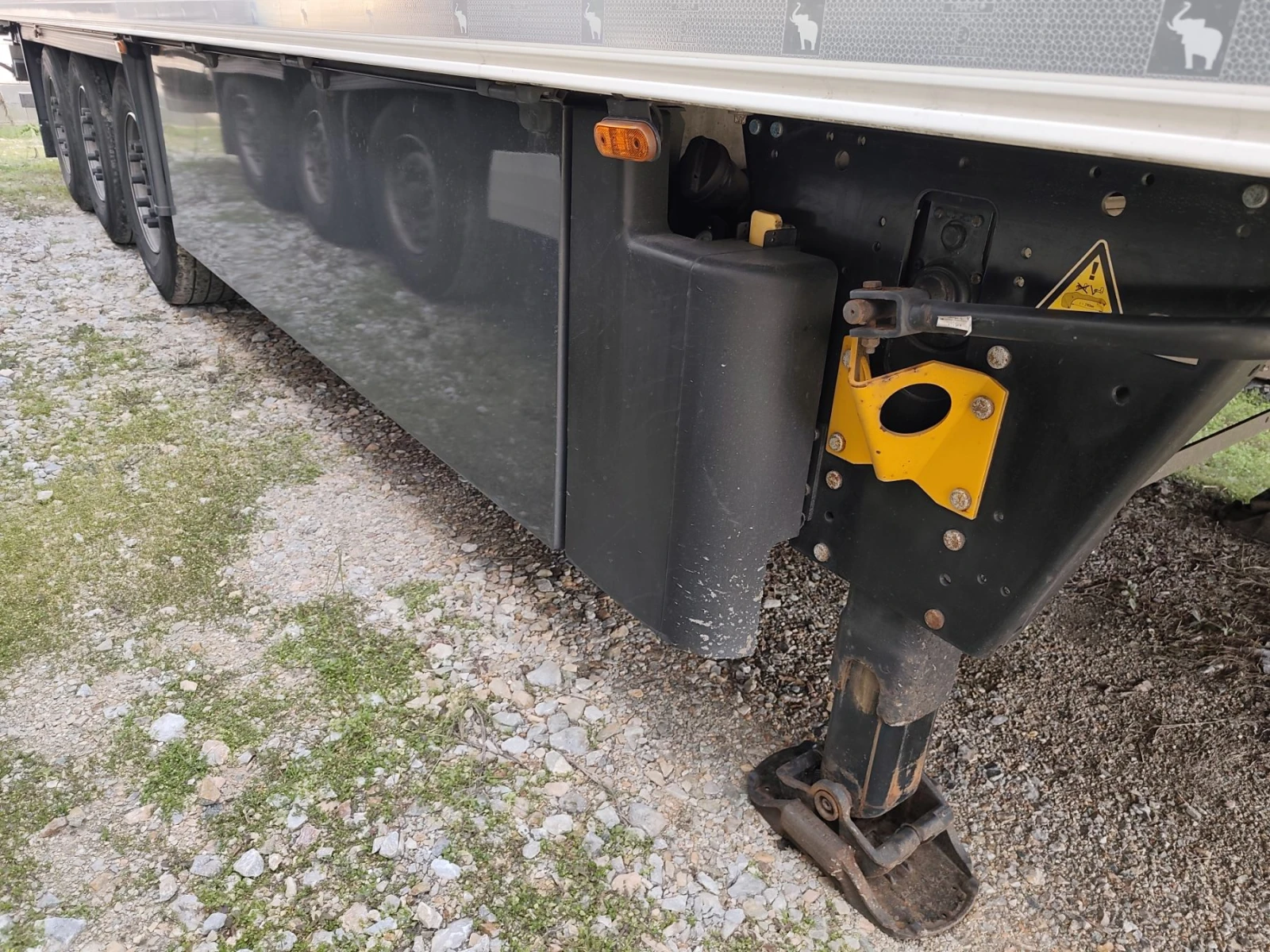 Полуремарке Schmitz SCB* S3B, снимка 14 - Ремаркета - 53708478