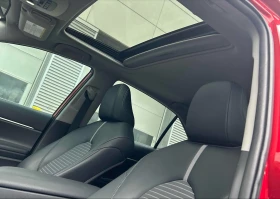 Toyota Camry SE * Nightshade пакет* , снимка 13