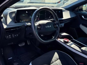 Kia EV6 * Land w/GT Line Pkg AWD* АВТОКРЕДИТ* , снимка 5