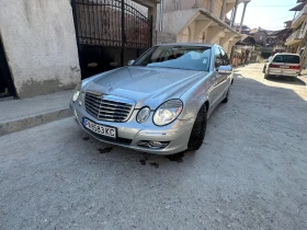 Mercedes-Benz E 320, снимка 2