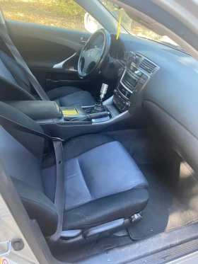 Lexus IS 220d | Mobile.bg    6
