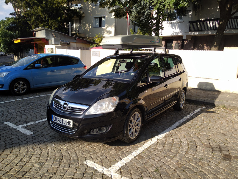 Opel Zafira, снимка 3 - Автомобили и джипове - 46180816