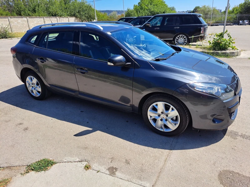 Renault Megane 1.5 DCI  NAVI, снимка 3 - Автомобили и джипове - 46997773