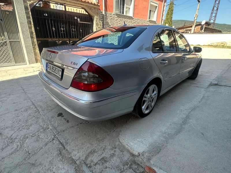 Mercedes-Benz E 320, снимка 5 - Автомобили и джипове - 47015122