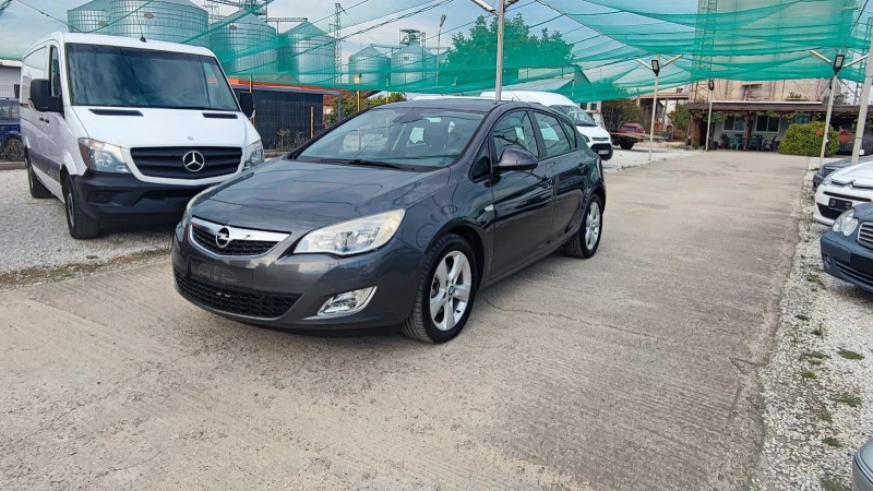 Opel Astra 1.7cdti, снимка 1 - Автомобили и джипове - 47227087