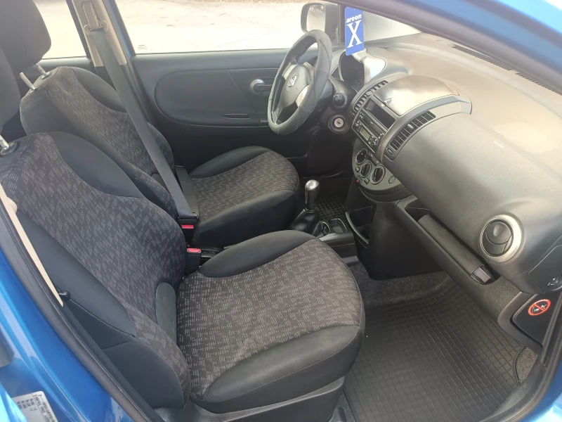 Nissan Note 1.4, снимка 11 - Автомобили и джипове - 47793399